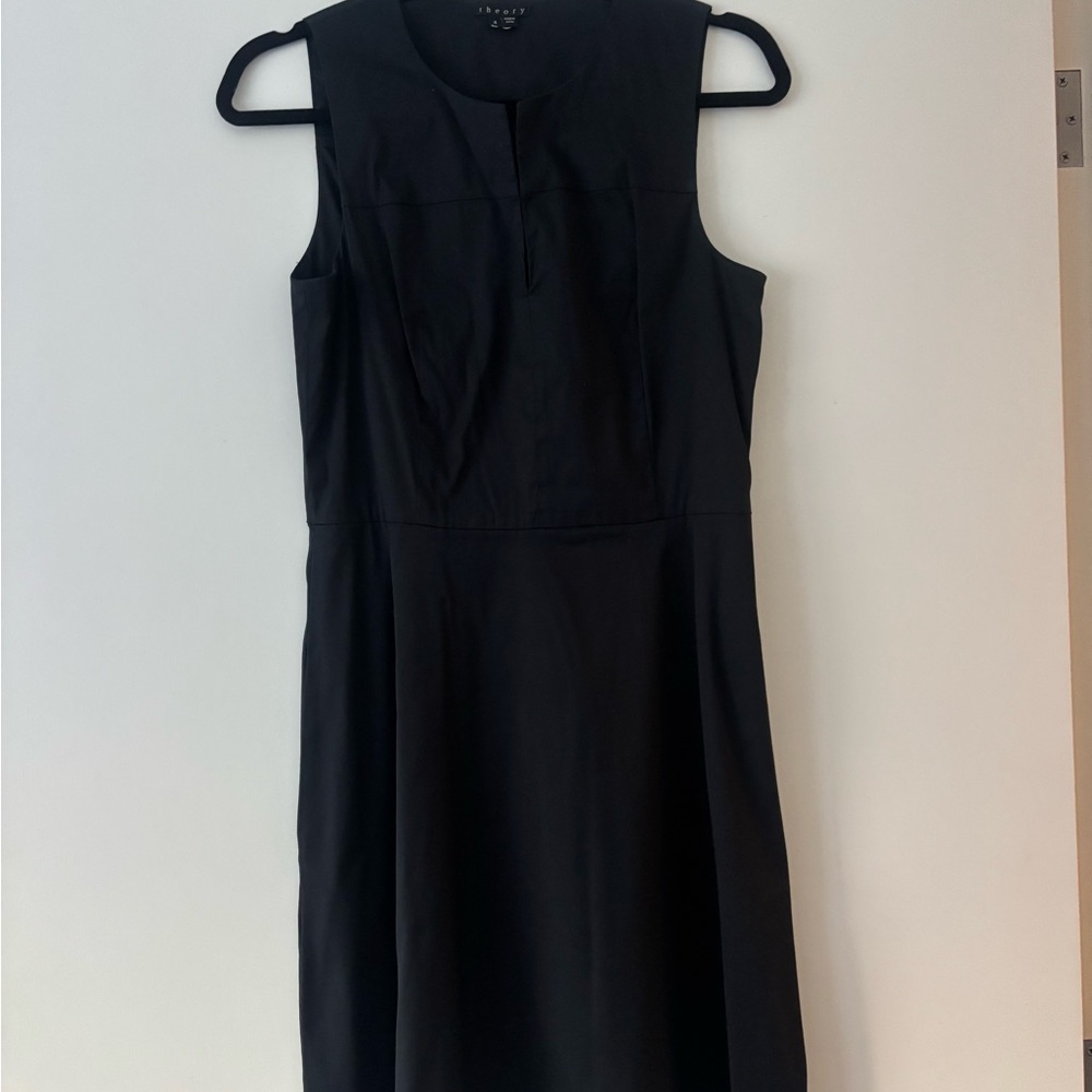 Theory Black Cotton Sheath Sleeveless Dress Miyani - Split V Neck - Size 4